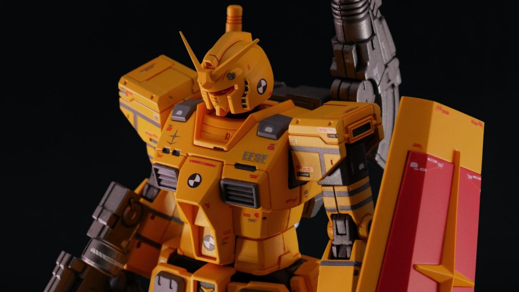 ▲黒背景での撮影、サイド3での戦闘シーンをイメージするならこっちが合ってるかも。