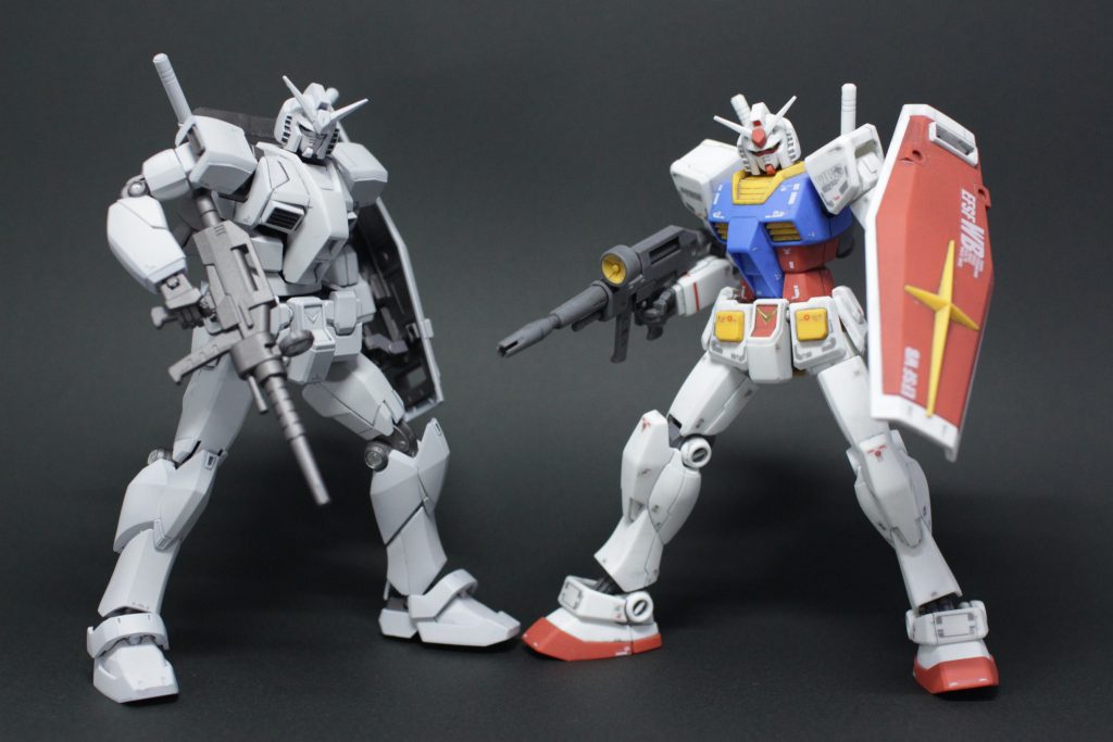 REVIVEガンダムと。
ぱっと見同じですがよく見るとほとんどちがうのです。
