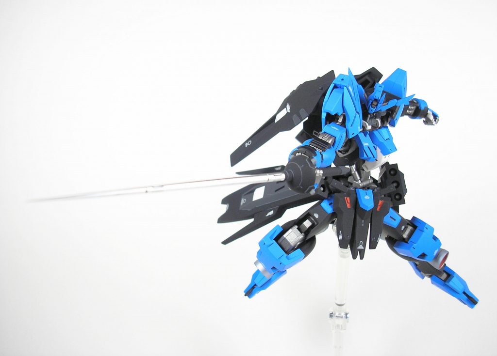 ▲パッケージグラフィックのポージング。