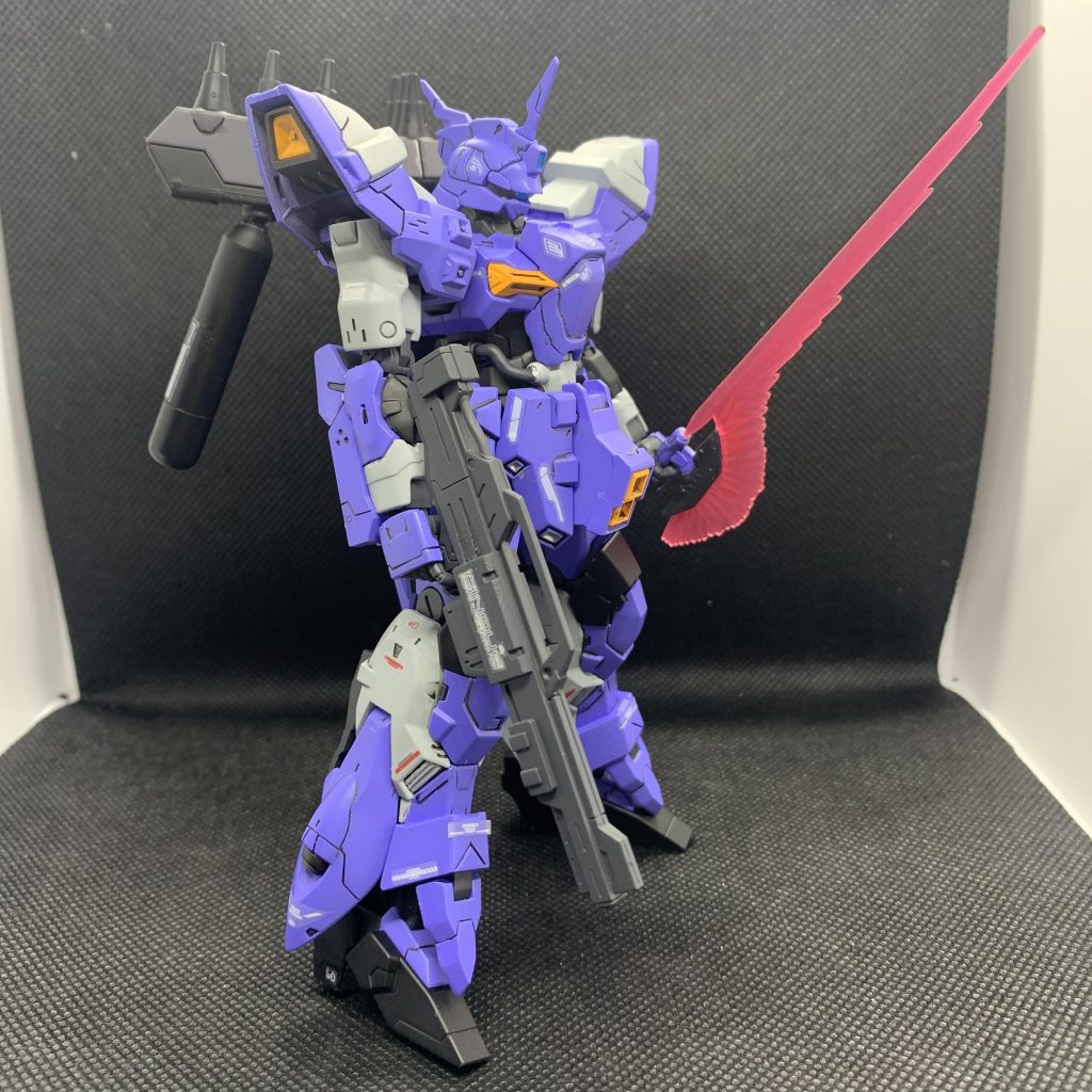 デカールは他の余りを使用…
元々入ってた物は使用していません