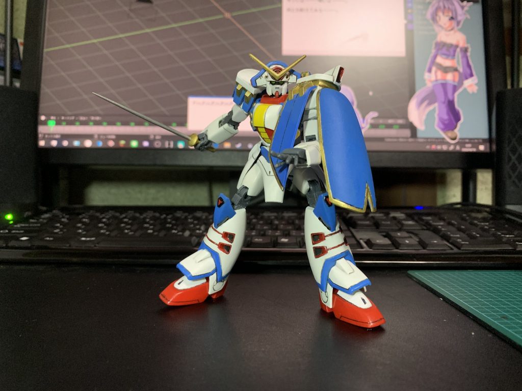 シュバリエサーベル!3mmパイプの鞘に抜刀納刀が可能。らしさを追求し、持ち手と鍔を大人しい大きさに。