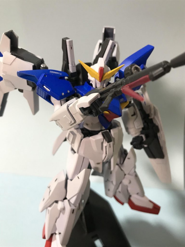 ライフル、シールドはRGのGP01fbから流用。