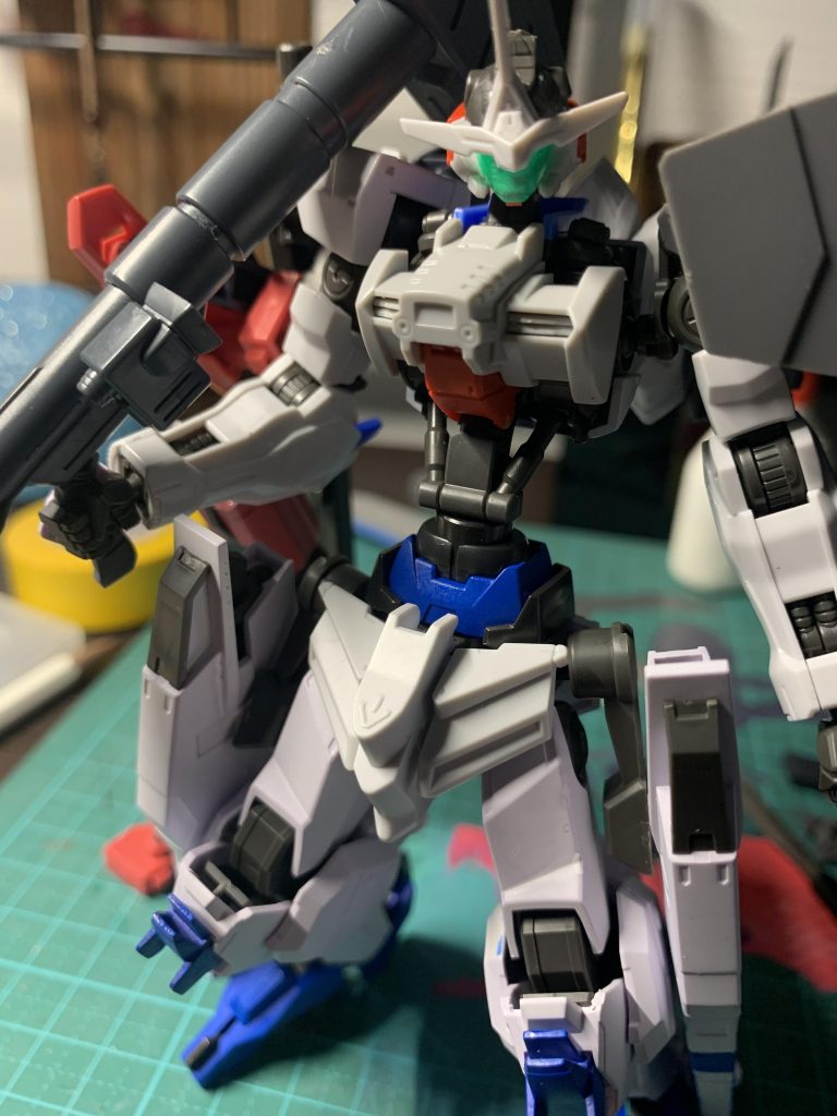 まず適当にパーツを付けました
そして陸戦重装備仕様に似せるために徐々にパーツを変えていきました