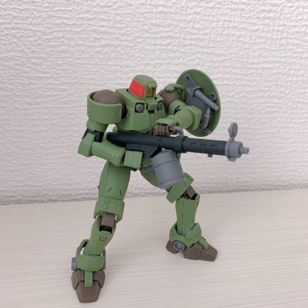 ライフルを構えて