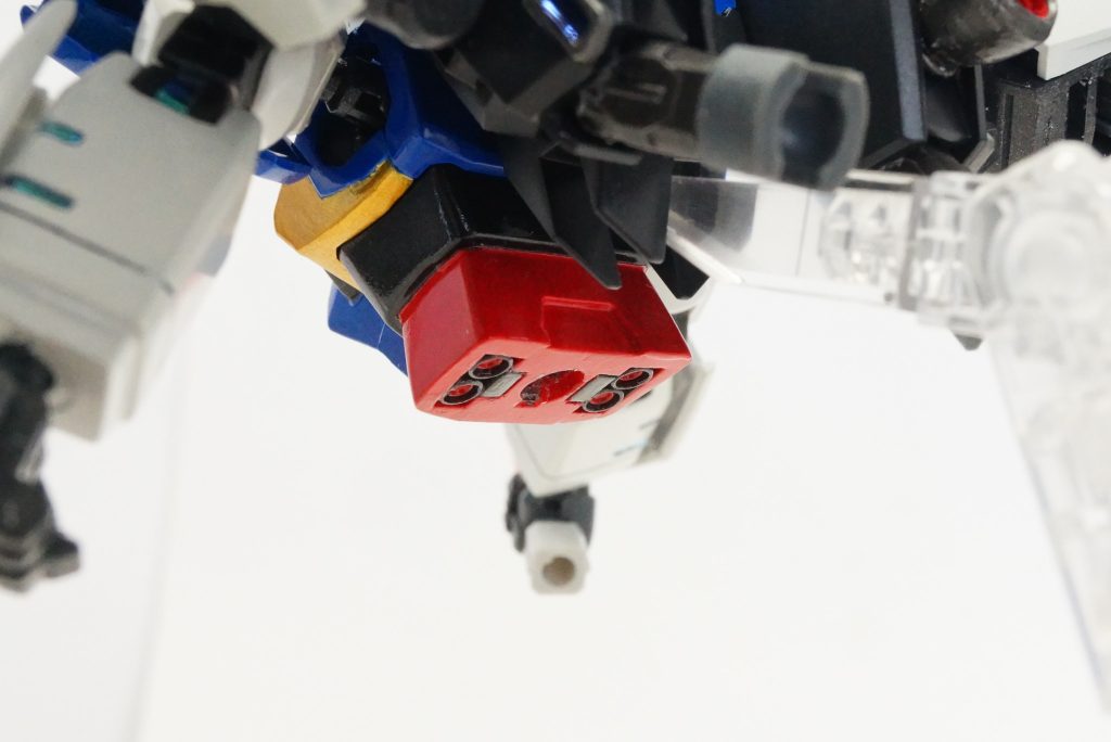 　しっかり作りこんでいます。　このスラスターは分離用のもので、メインスラスターほどの推力はない。という設定です。