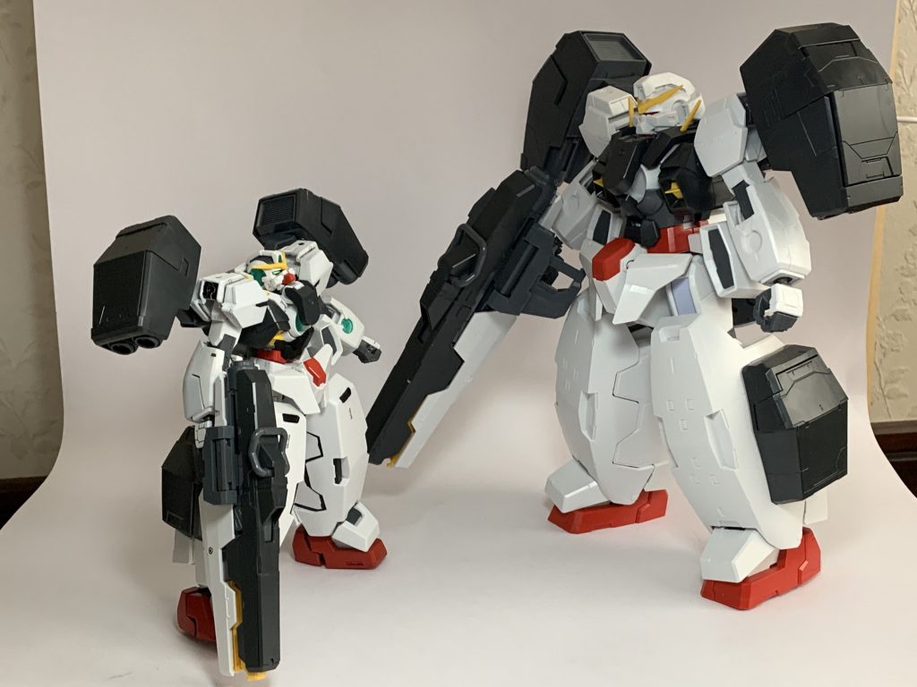 1/100 ヴァーチェとの比較です。