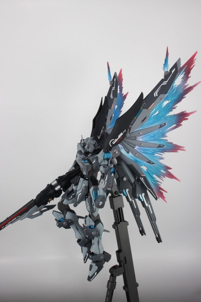 プロトディスティニーガンダム–5枚目/制作者：@Nirlet_