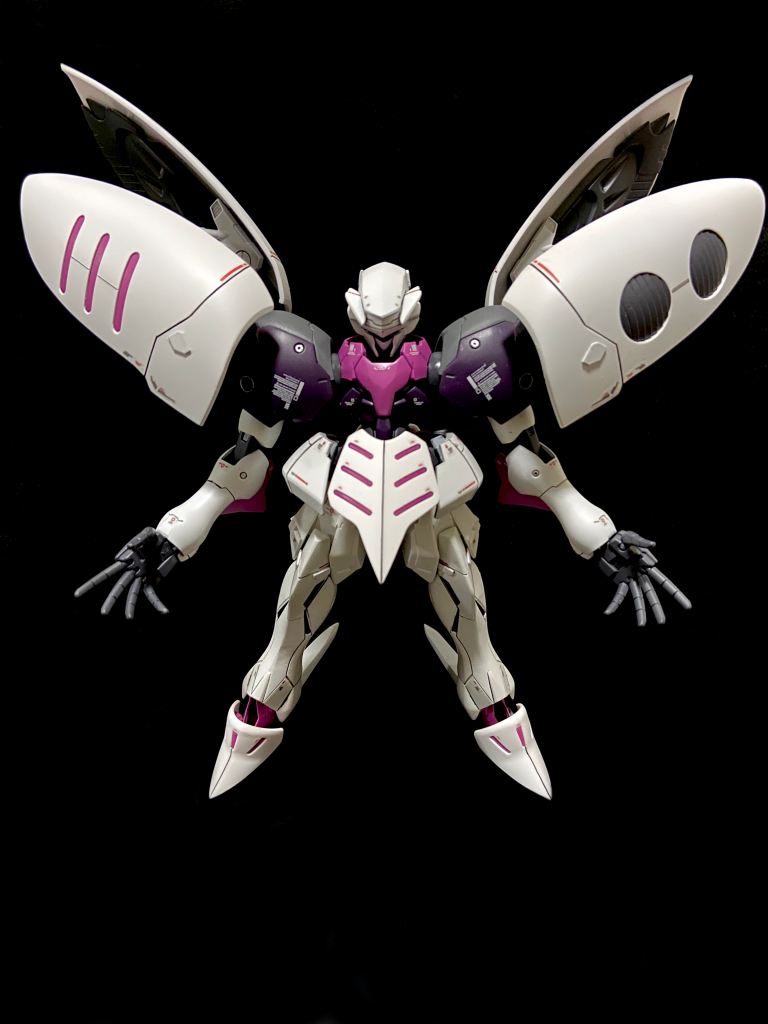 1/144のスケールを意識して
機体全体にデカールを増やしました。
使用したデカールはRGのマークII
RBコーションデカールです。