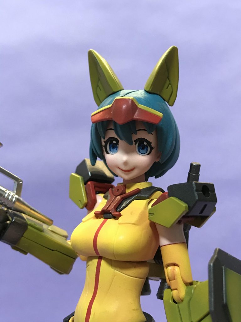 アホ毛のカットと、ハネ毛にブラシをかけてあげました。