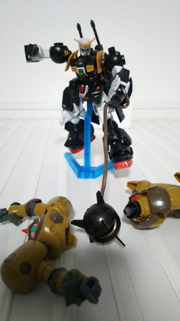 剛・グラビトンハンマー!!!
両肩パーツでグラビトンハンマーを強化。