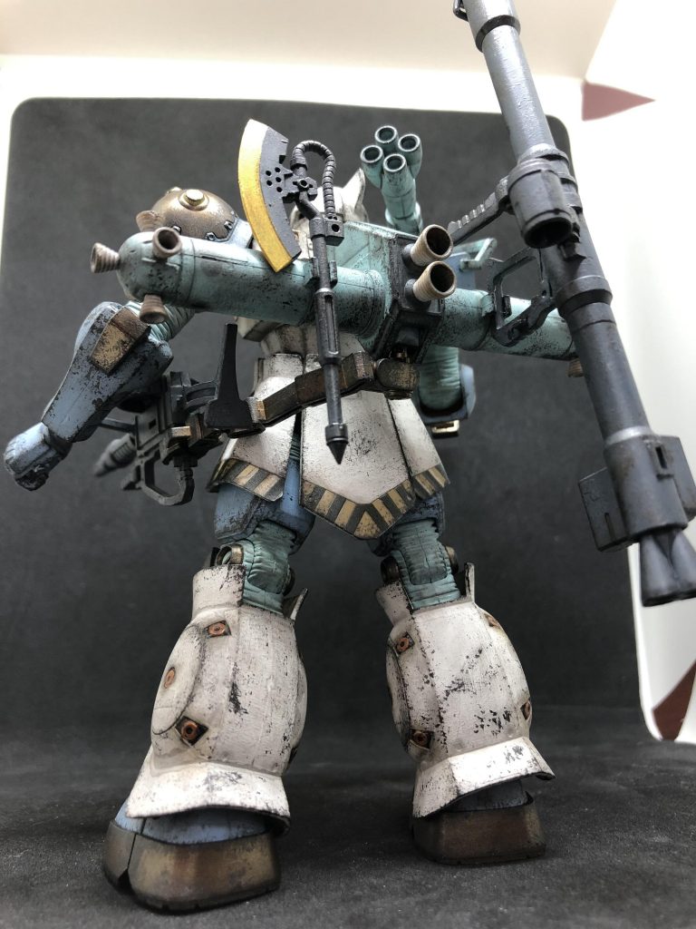 汚す前提なので基本の塗装に多少のムラがあっても良しとしています。