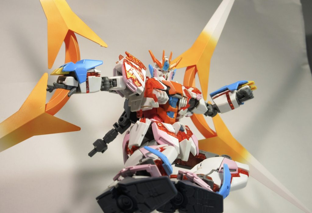 エフェクトやファンネルの取り付け型は   Aqoursの楽曲である「Next SPARKLING」
の衣装を取り入れてます。
初めての投稿でしたが自分の中の設定をぶちまけられて楽しかったです！
twitterの方でも活動して居ますのでよければフォローお願いします。
ここまで見てくださり本当にありがとうございました。