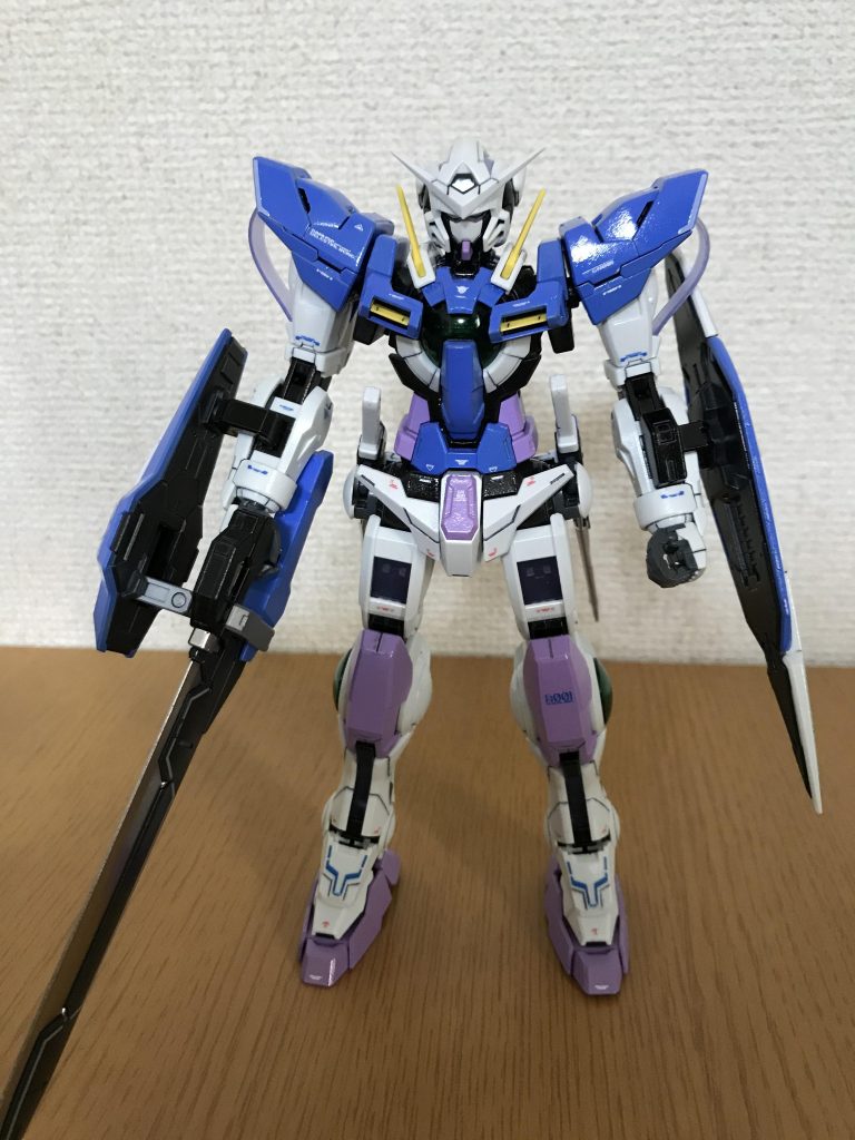 わかりづらいですが、本体の白部分はパールコートをかけてます。