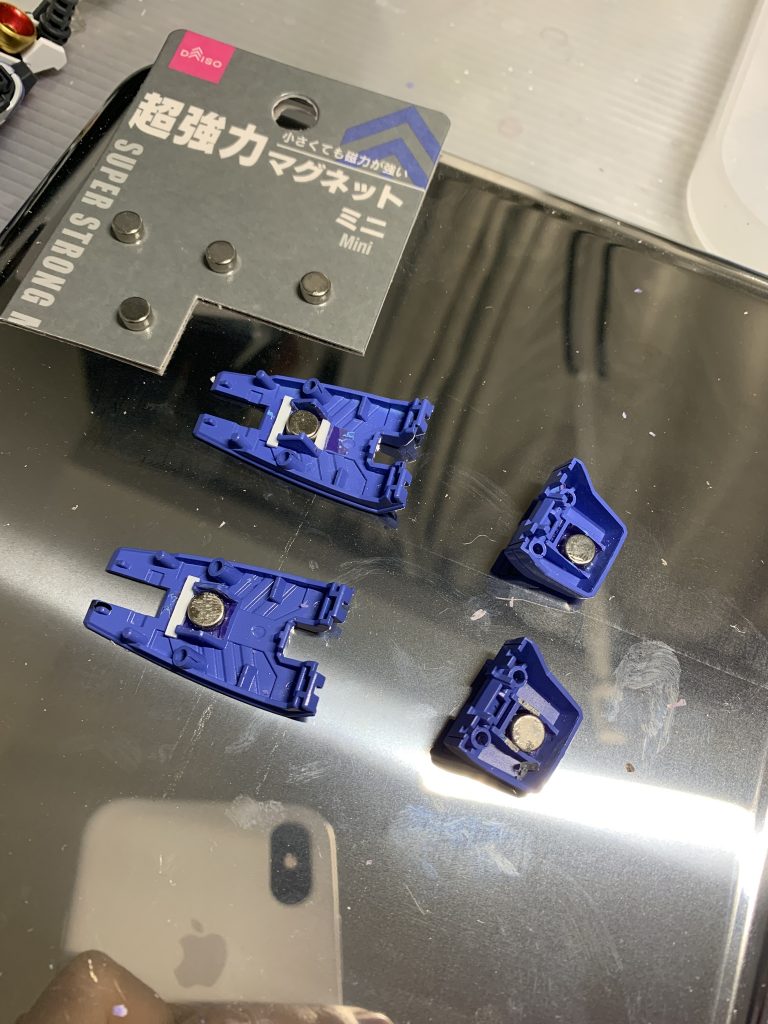 転倒防止のマグネット（気休め）