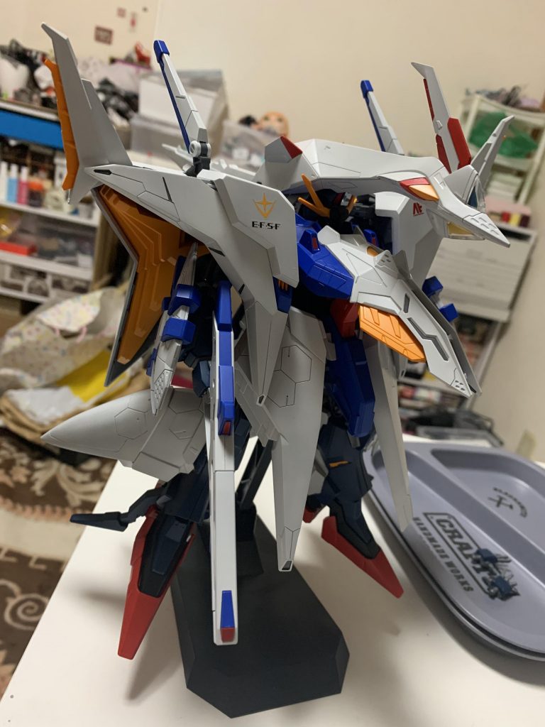 組み合わせるとなんか違和感！それにしてもデカい！