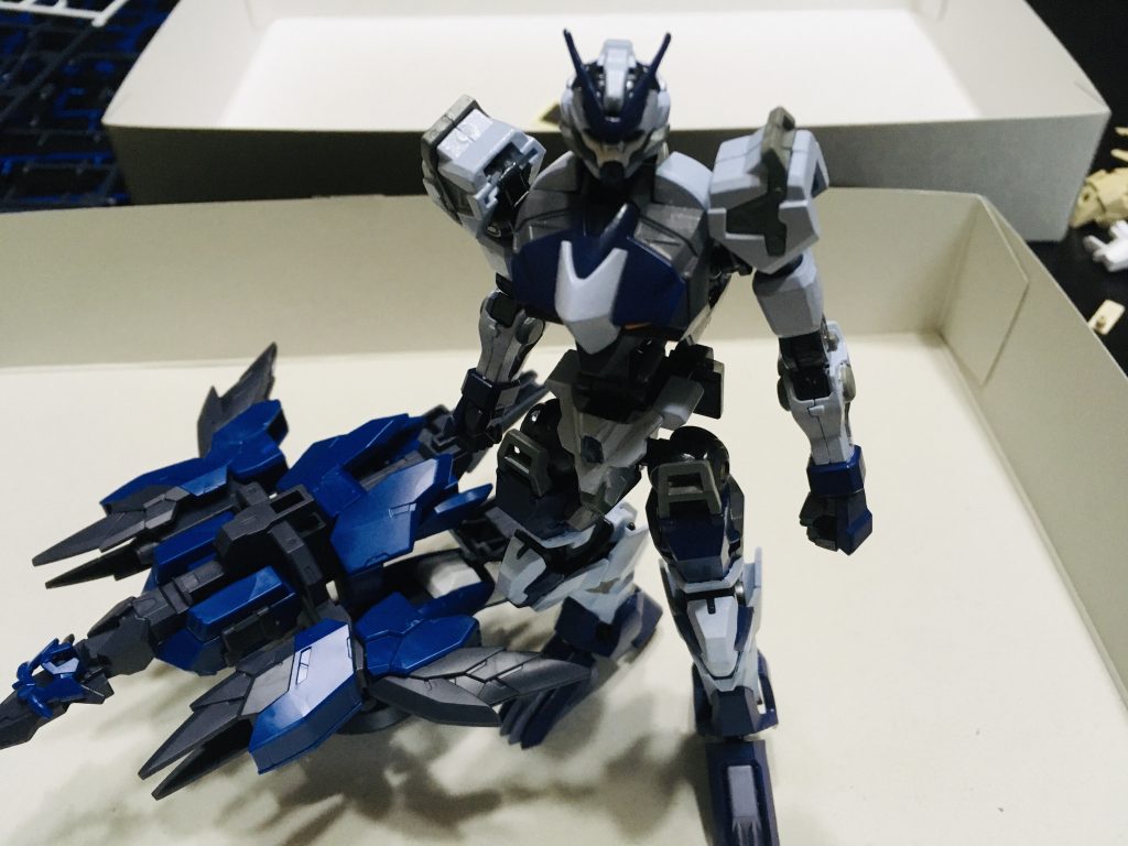 もともと色だけ塗ってたダンタリオンがあってもったいないな～と思ってたところにマーキュリーアーマー買ってきた！