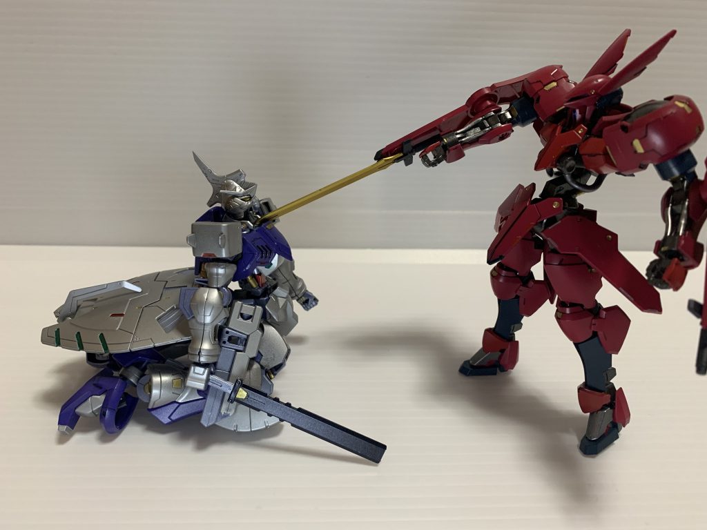 「お前に語った言葉に嘘はない。ギャラルホルンを正しい方向に導くためにはお前とアインが必要だった。そしてお前は私の生涯ただ一人の友人だったよ。」