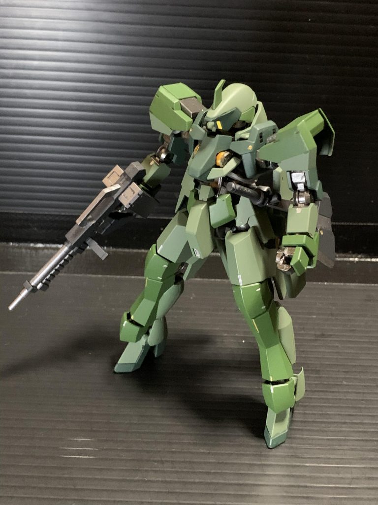 グレイズ–2枚目/制作者：√銀龍 ﾁｰﾑGBH