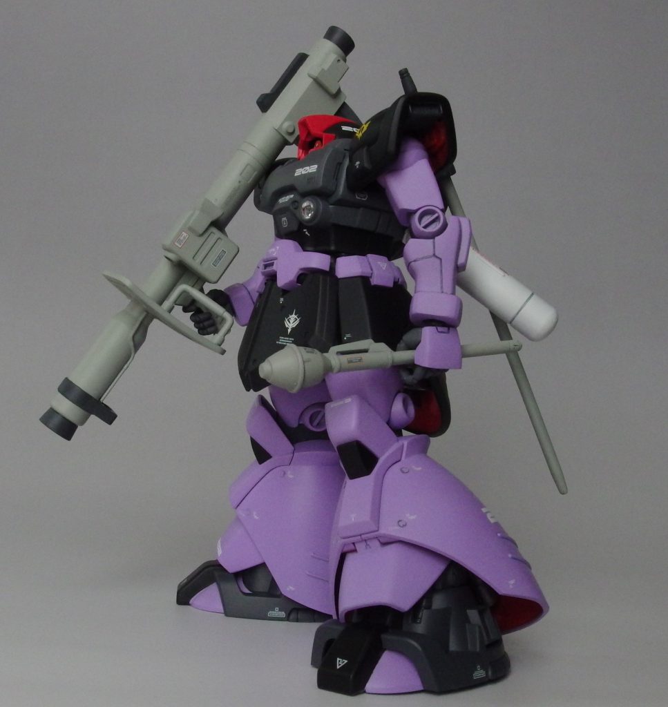 トローペンの足、ロケットノズルを足の形になるようパーツをとってつけた感がしたもので、使ってみました。