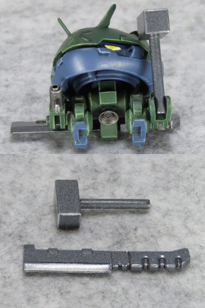 胴体下のバーニアノズルを追加。
グシオンハンマーはプラ棒製。
グリモアレッドベレーのプラズマナイフの刃の部分を、プラ板でグシオンチョッパー風に作り替えました。