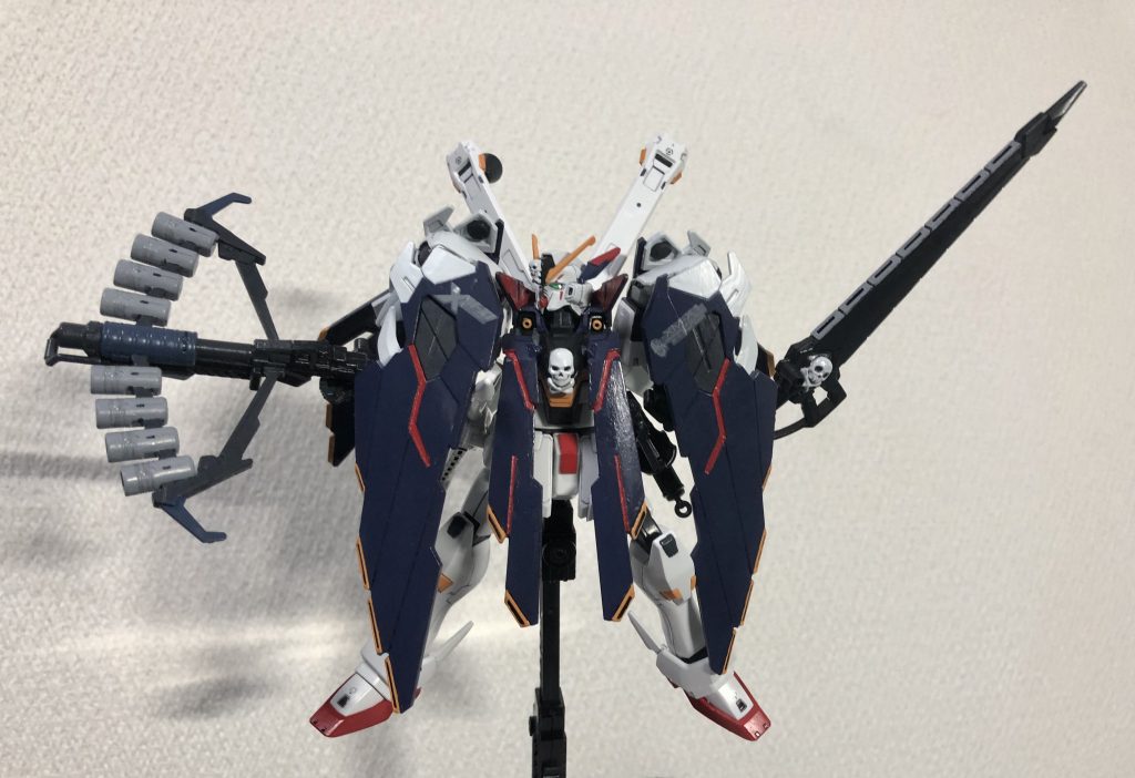 ピーコック・スマッシャーとムラマサ・ブラスターも全塗装しなければならないし、フルクロスユニットも赤いラインのとこの細かい塗装があって結構製作に時間が掛かりました。