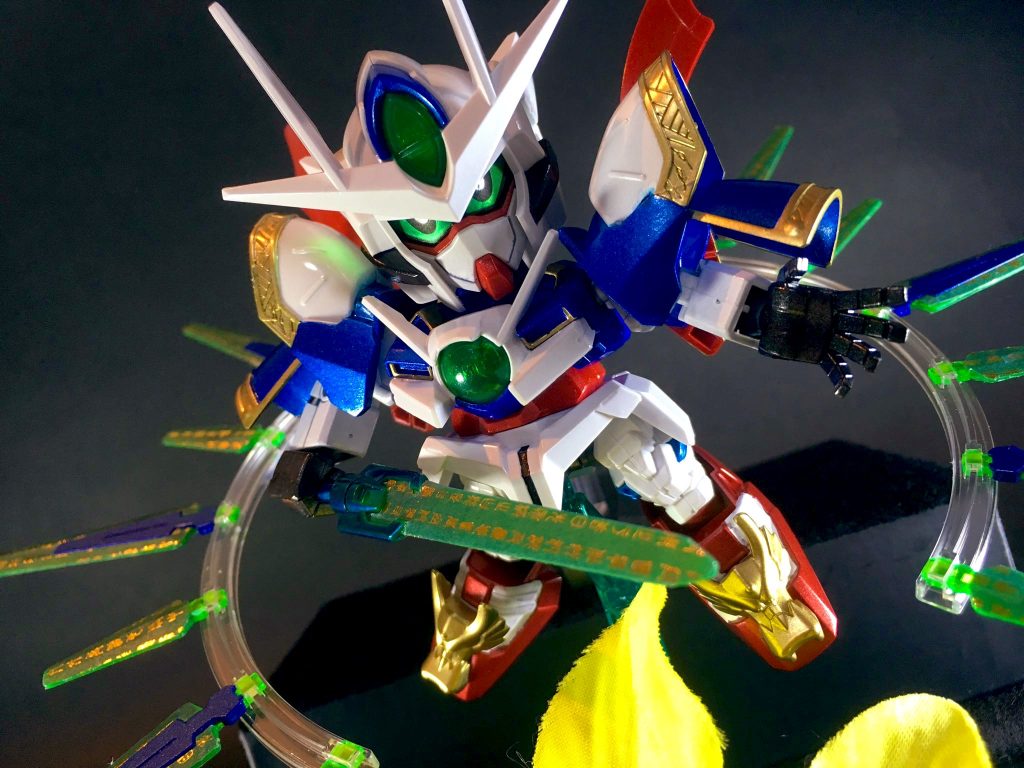 「仁愛を説き、対話による平和社会の実現を目指した儒の大家。
混迷の乱世に「紛争根絶」を掲げて諸国を遍歴、戦禍に介入して協調と和平の道を模索し続けた。
彼と弟子達との対話は『GN論語ビット』という聖典に収められている。