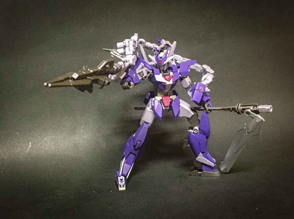 シュランゲライフル
本来は本体のマニュピレーターにより運用されるが、シュランゲに接続し出力をアップする事が可能。