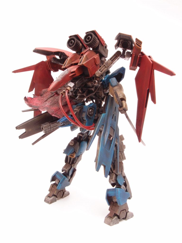 ツインリアクターの恩恵でオリジナルの泣き所であった稼働時間の低下も発生しない。想定外のポテンシャルにガルウイング開発者は複雑な心境トカ。