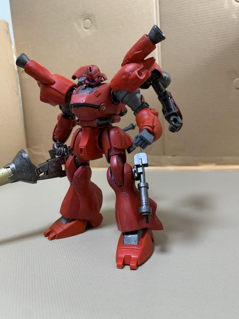 遊んでたらハンドパーツもげました。角はつけるが迷ってたんですが思い切って無しにしました。