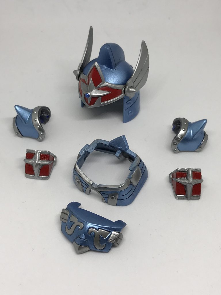 鎧は全てBB戦士95キングガンダムⅡ世を使用しました