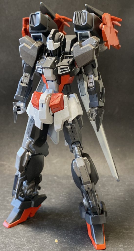 武式は忍者をモチーフにして改造しました 細かな設定はありませんが背中に背負ったバーニアで敵地に高速侵入しつつ撃破していくイメージです。武器はクナイのみ