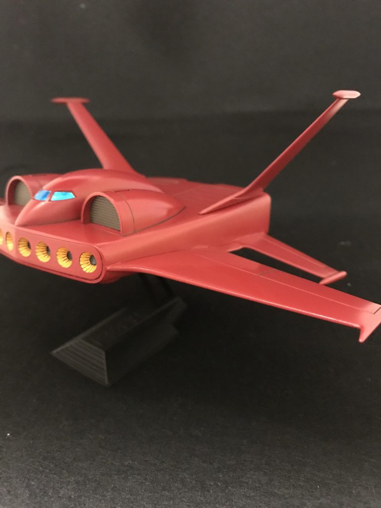 インテーク？みたいな所にエバーグリーンのモールド入りプラ板を貼りました。