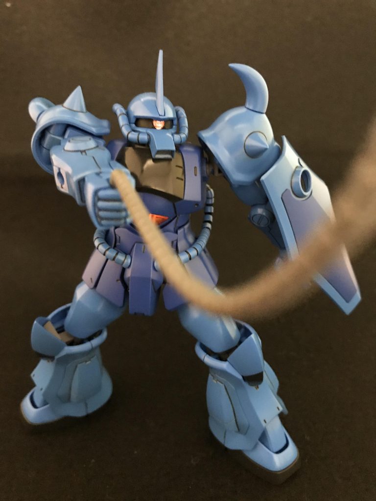 肩アーマーをシャープ化、各部後ハメ加工、膝アーマーシャープ化等をしました。