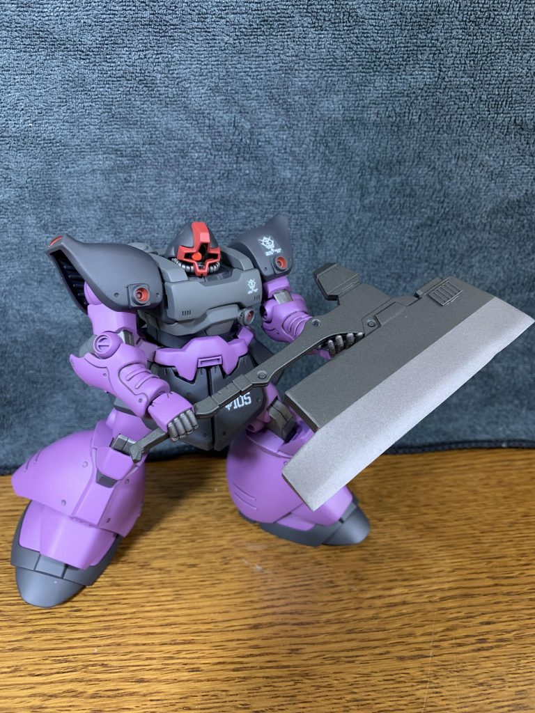 オリジナル武器として、グレイズアインのアックスをベースにした大斧を作ってみましたが、少し大きすぎた感。。。