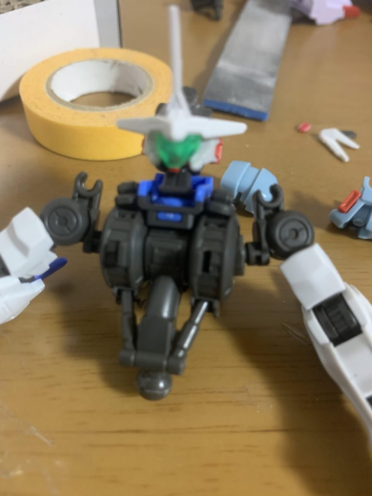 ヘルヴィダールに見つからないように仮面を付けました