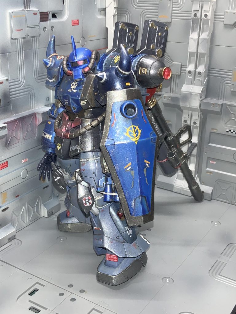 さだきち大尉専用グフ戦術実証機:改　グフの宇宙運用を目的として作られた試作機ですが試験結果が芳しく無く事実上の失敗機と言う妄想を( ^ω^ )
どう見ても、宇宙仕様ですがさだきち大尉にはこれでジャブローに降下してもらいます٩( 'ω' )و