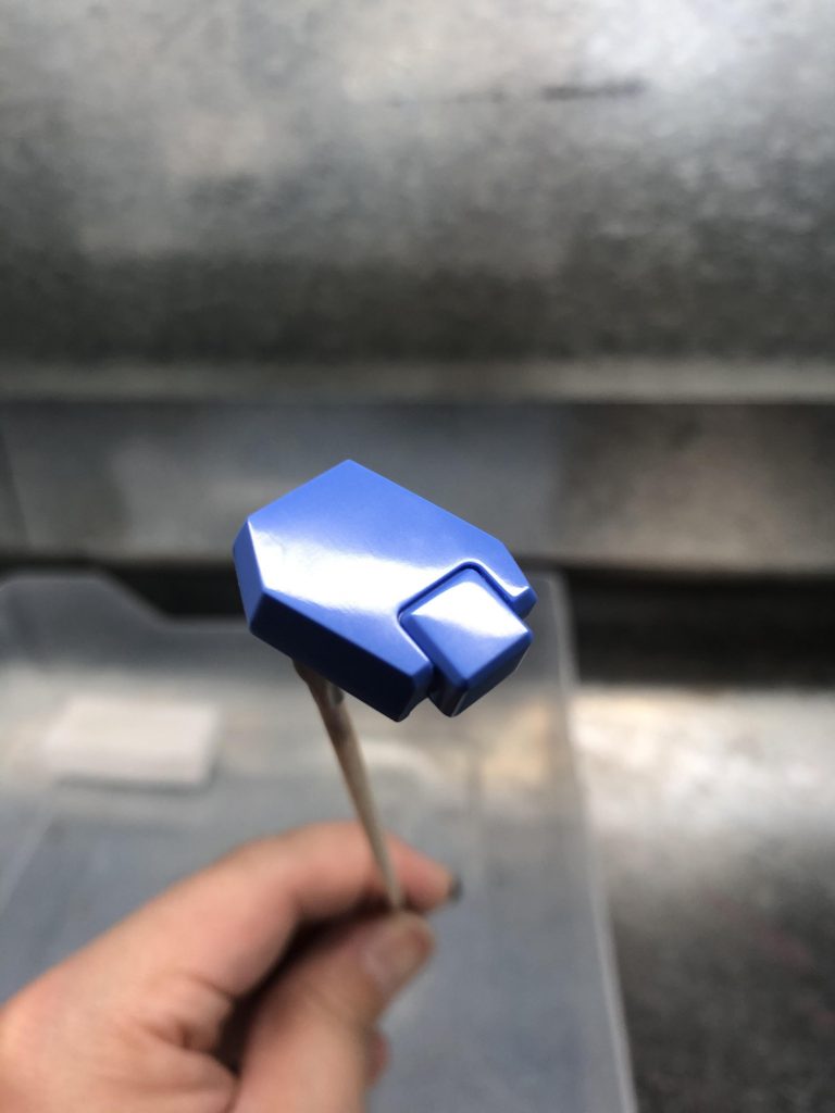 表面処理はツヤツヤに