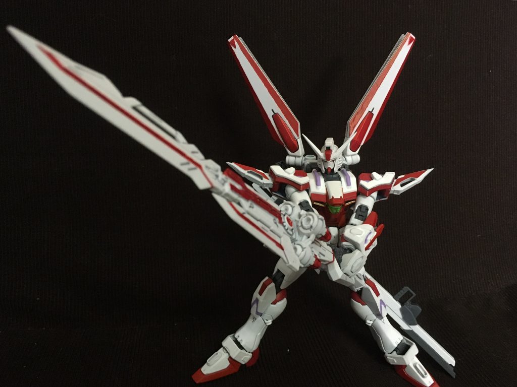 頭部とカレトヴルッフを無改造で塗装した状態です。