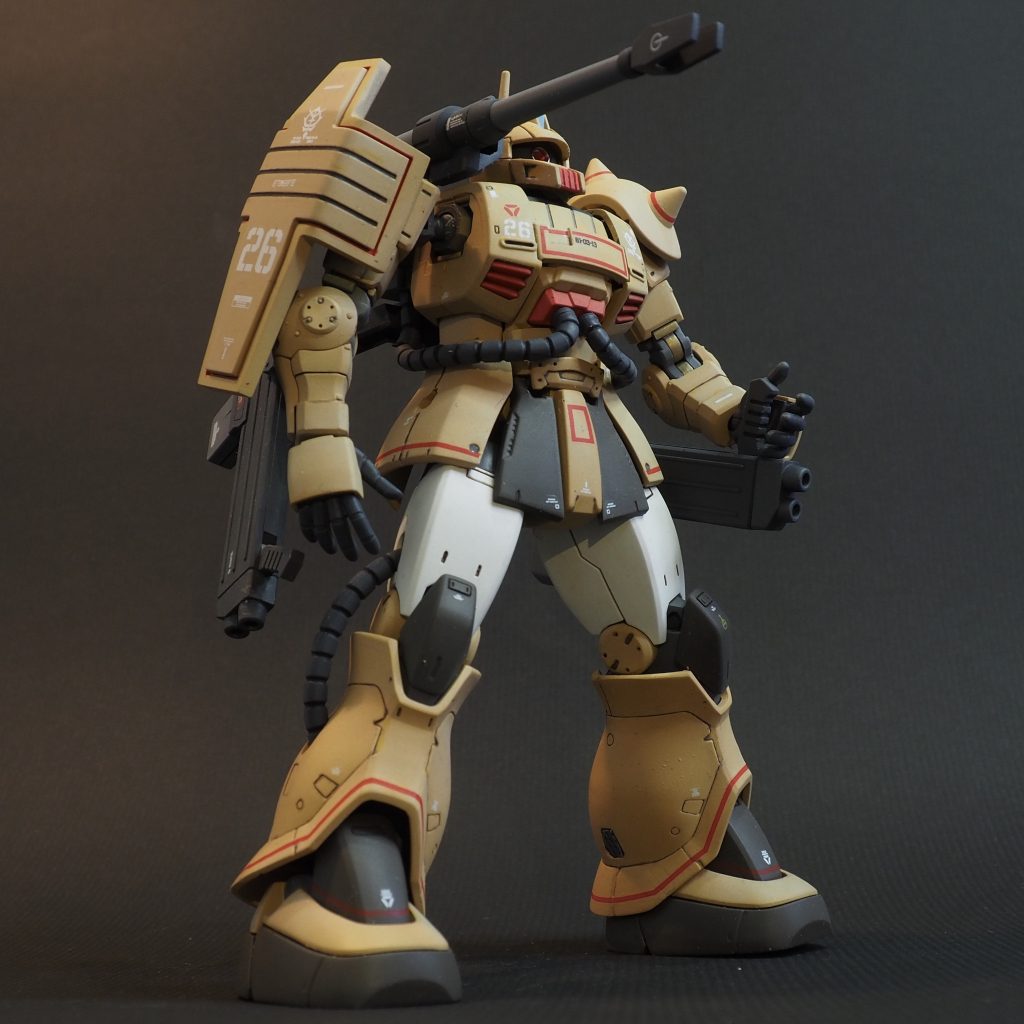 シールドの各マーキングシールの配置バランスが非常に難しかったです。