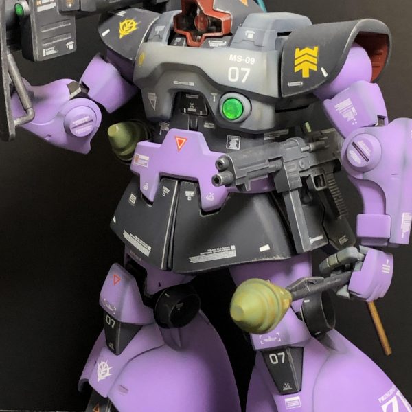 MG ドム 陸戦型 塗装済み 武器 円形台座 付き 送料無料 完成品 MG ドム 陸戦型 塗装済み 武器 円形台座 付き 送料無料 完成品