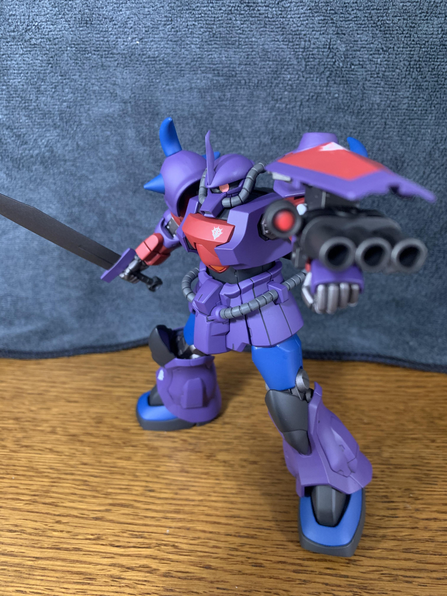 ノリスパッカード専用グフカスタム｜マサさんさんのガンプラ作品