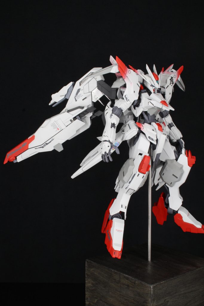 カラーリングはイエローを無くして薄めのグレーで塗り分けを行いシンプルに仕上げました！