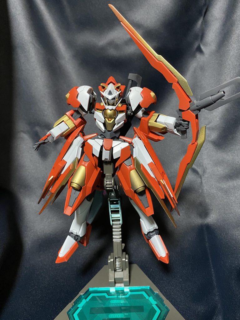 せっかくの俺ガンプラを作るにあたり、自身の好きなマッシブ体系にしようと思い、ミキシングを行いました。