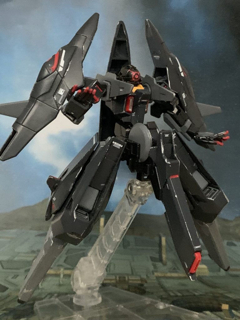 状況分析用の特殊センサーを露出することもある