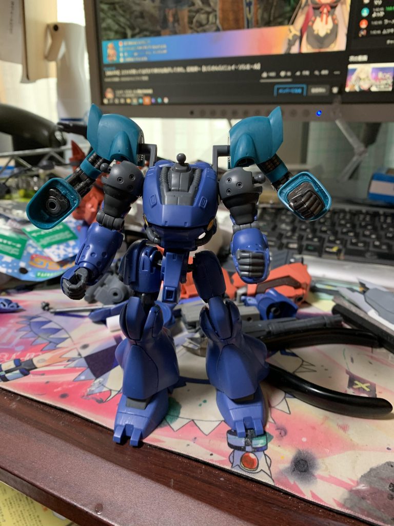 v tuber のニュイ・ソシエールさんのドラクエ配信見てたら、４本腕のモンスターが出てきて、良さそうだったのでいじってみたり