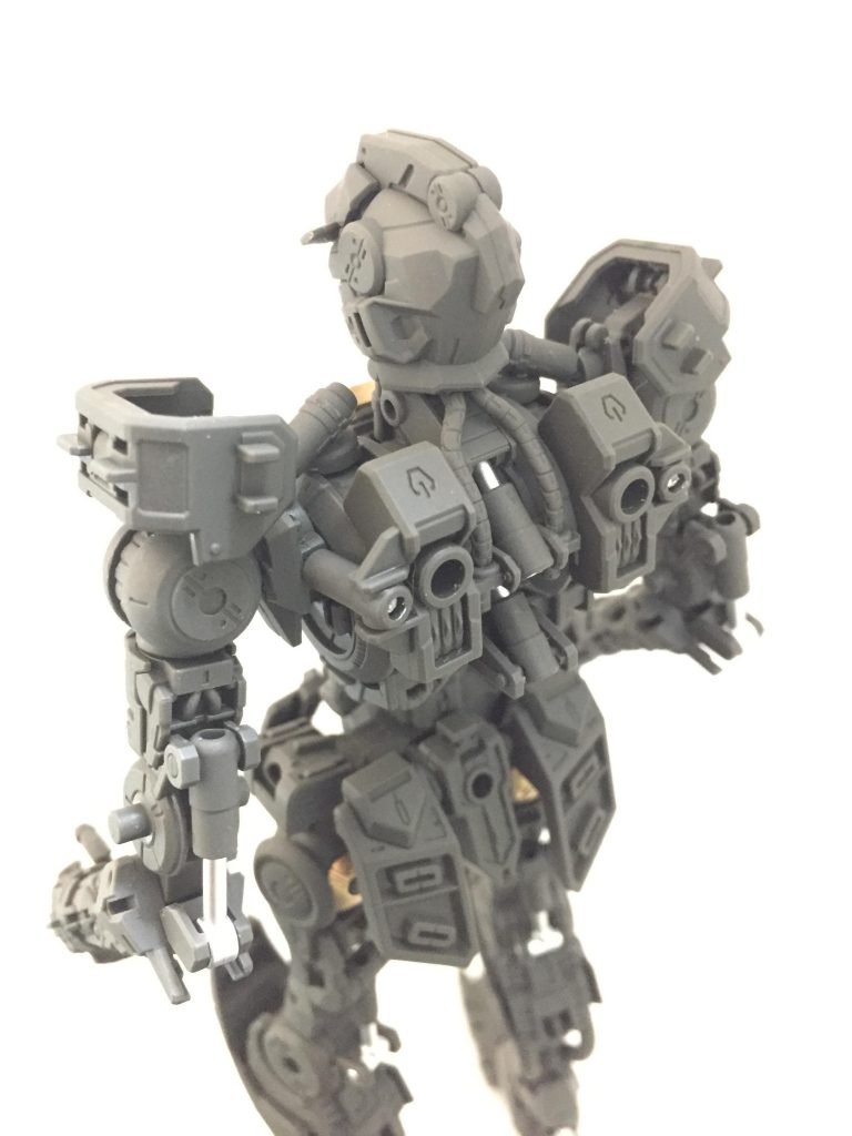 ガンダムフレーム–4枚目/制作者:ジョニー服部