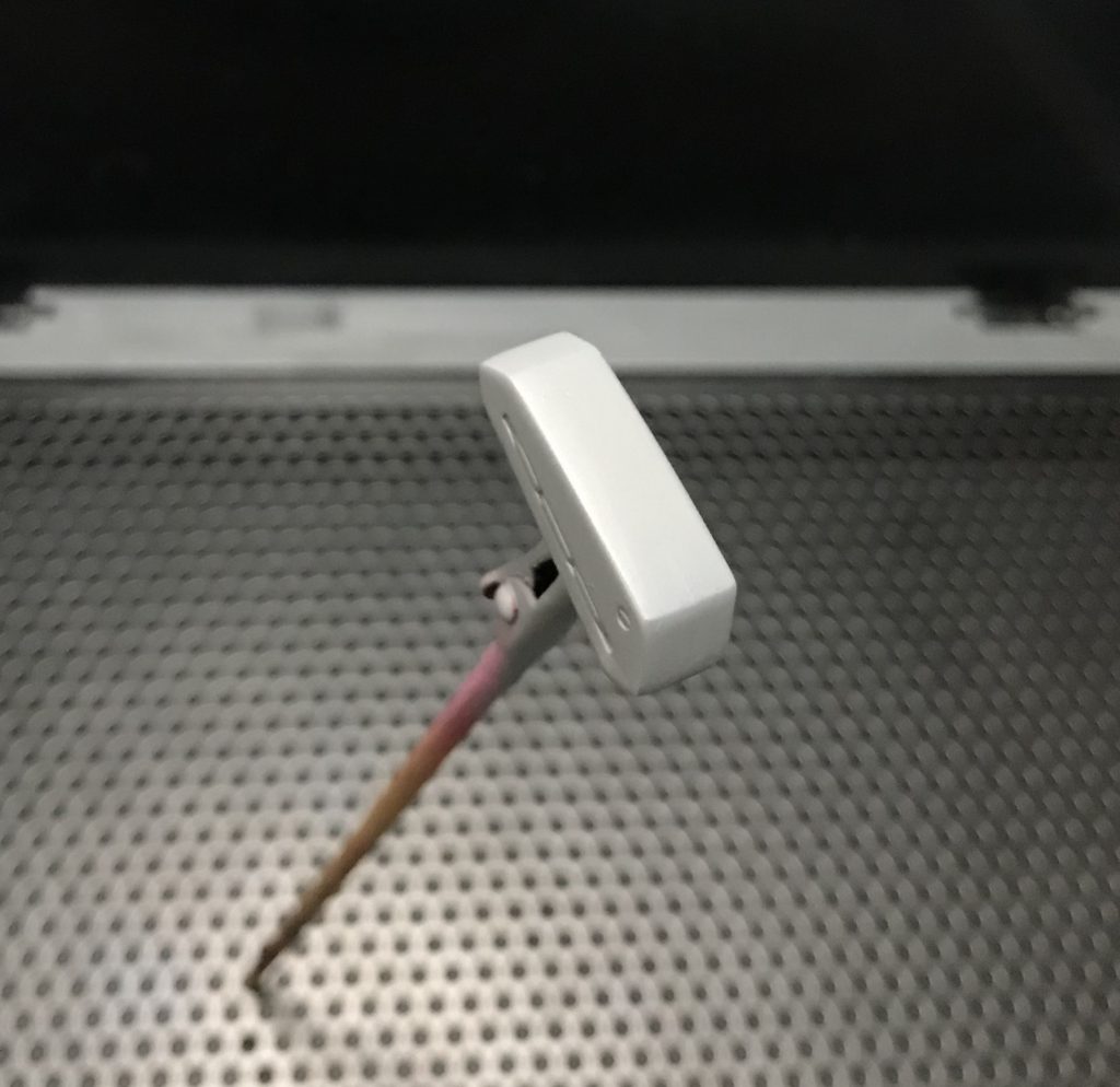 計3個になるエネルギーパックは合わせ目を消しています