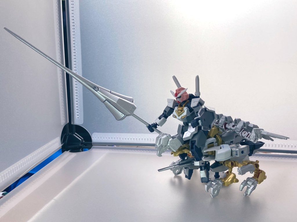 ウイング部分にお尻の乗せて、座って搭乗可能になりました。