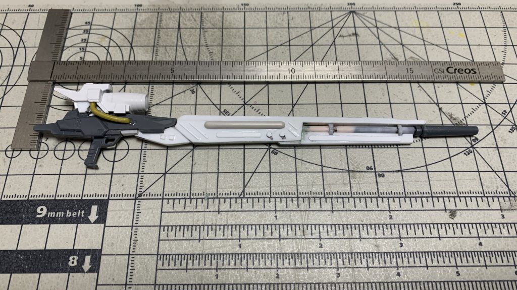 ロングレンジビームスナイパーライフル(長いな…)は、セミスクラッチ