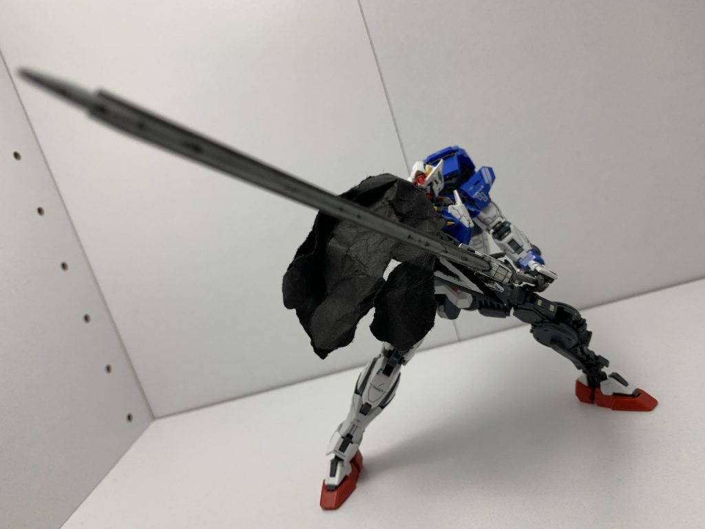 そしてロマンの結晶、サンライズ立ち。武装の加工無しでこれだけ遠近感出せるのがオーバーサイズ武装のいい所ですね!